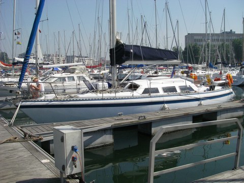 Schnaps à quai au Yacht Club de la Mer du Nord, à Dunkerque