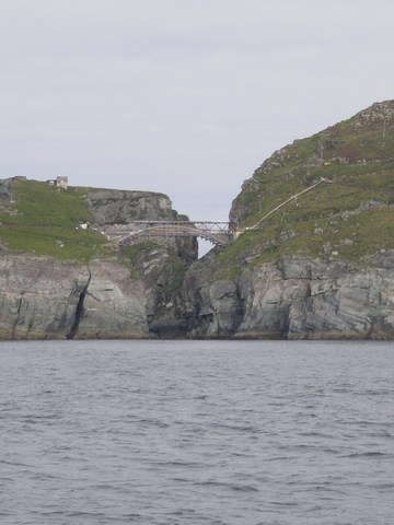 mini-16-Pont reliant Mizen Head à l'Irlande.JPG